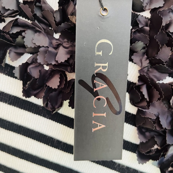 Gracia Asymmetrical Striped Boat Neck Embroidered Trim Sweater Size: Large. - Picture 11 of 16